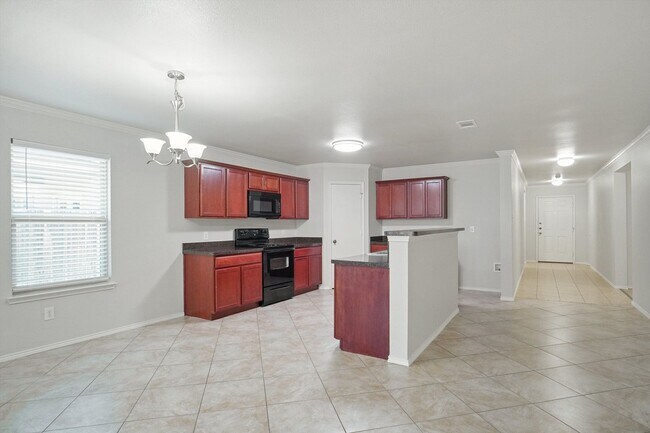 Photo - Beautiful Spacious Home
