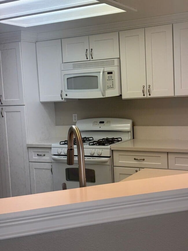 Photo - 26219 Corona Dr