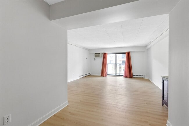 Photo - 125 Pleasant St Unit 310