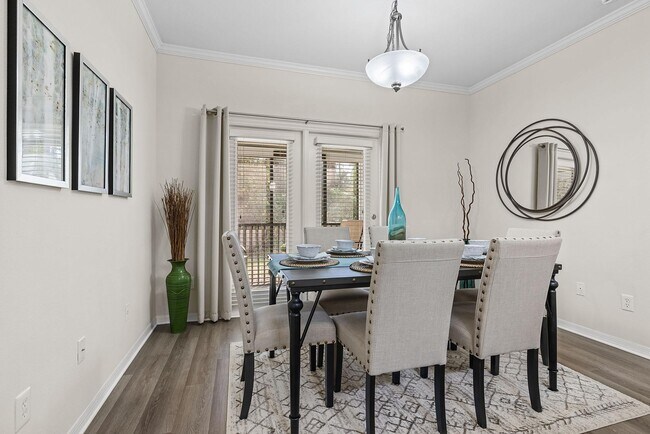 Photo - Avenue at Timberlin Park