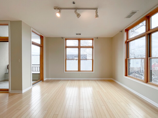 Photo - 448 Elmwood Ave