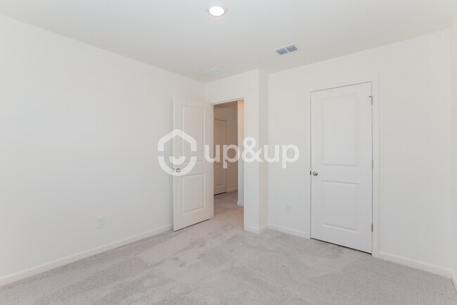 Photo - Fantastic 3bd/2.5ba home! Coming soon!