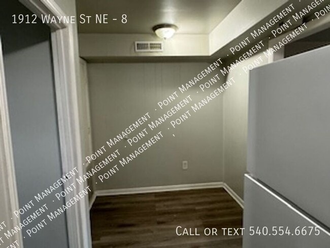 Photo - 1912 Wayne St NE Unit 8