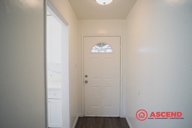 Photo - Charming Home in Central Bakersfield!