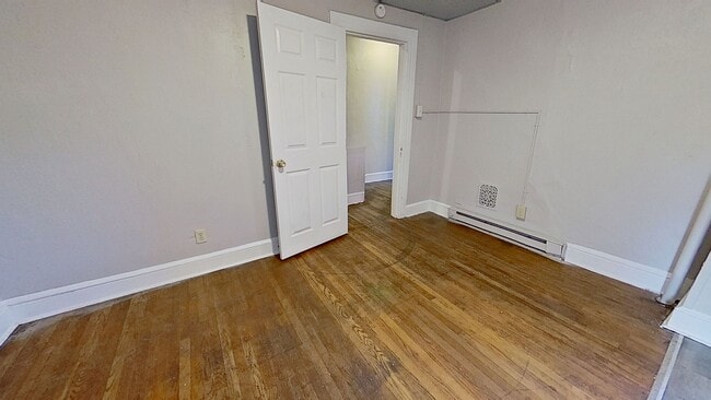 Photo - Second-Floor Apartment Accepting Housing Vouchers - MOVE IN SPECIAL
