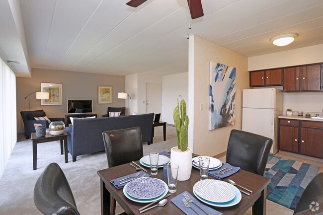 Estándar de 2 dormitorios - Thorn Run Apartments