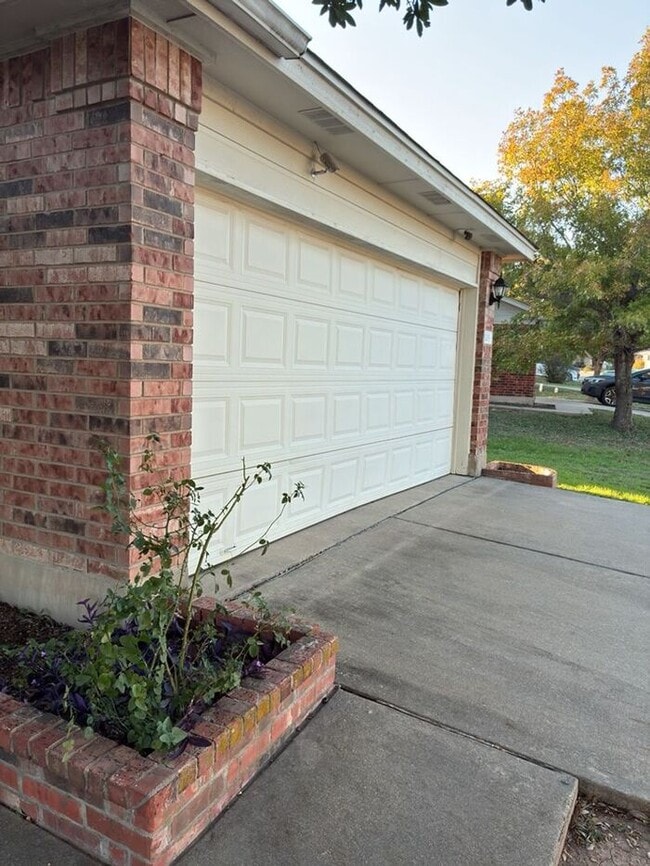 Photo - Charming 3BR 2BA w/ Attached Garage • Covered Patio in Pflugerville