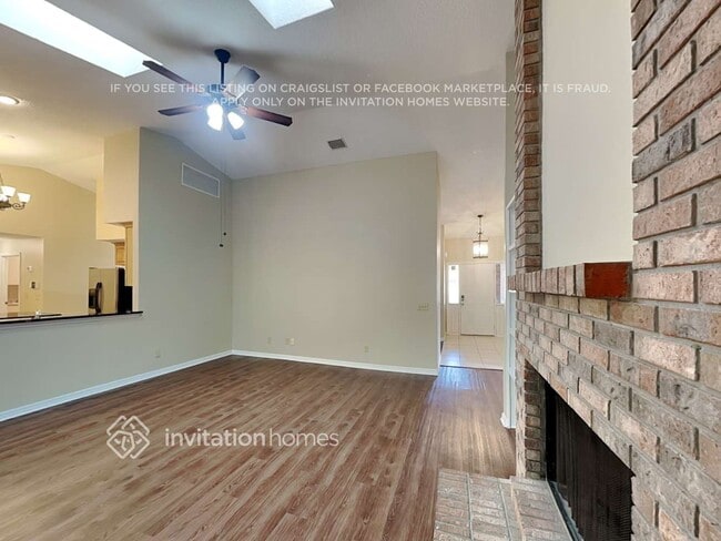 Photo - 6265 Indian Meadow St