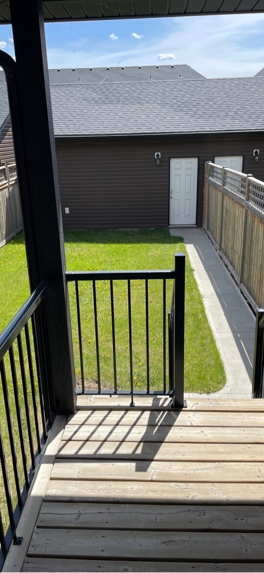 Photo - 233 Rajput Way