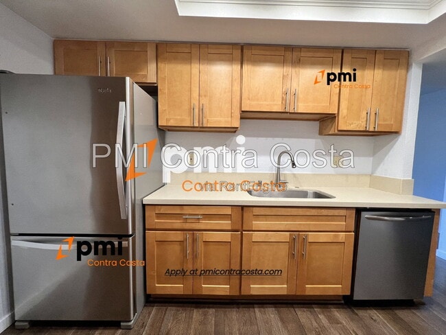 Photo - 1930 Olmo Way