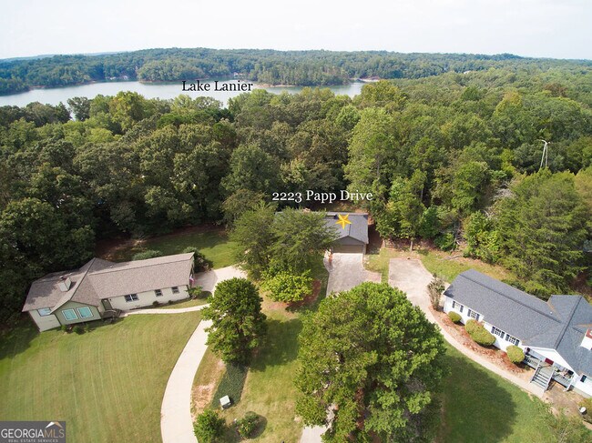 Photo - 2223 Papp Dr