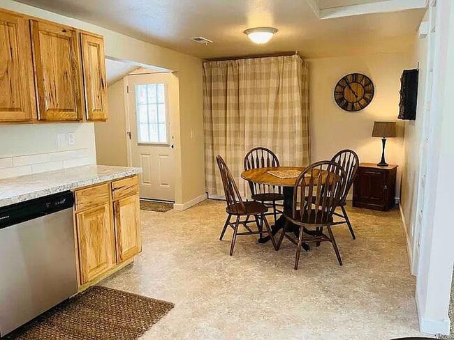 Photo - 2409 Richmond Blvd