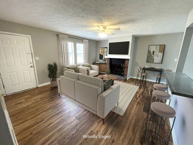 Photo - ESSEX CT - 110/112 Unit 112