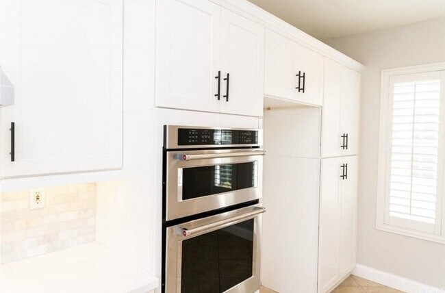 Photo - 17 Plum St House