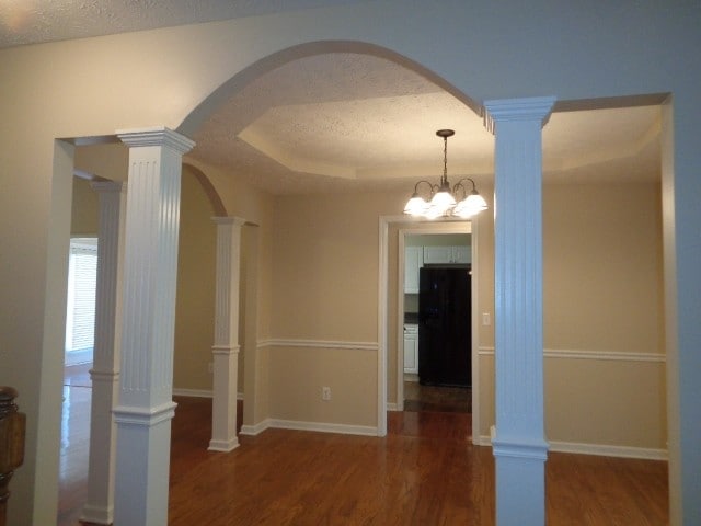 Photo - 614 Worthington Pl