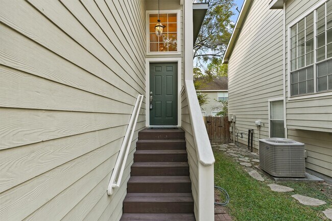 Photo - 195 S Walden Elms Cir Rental