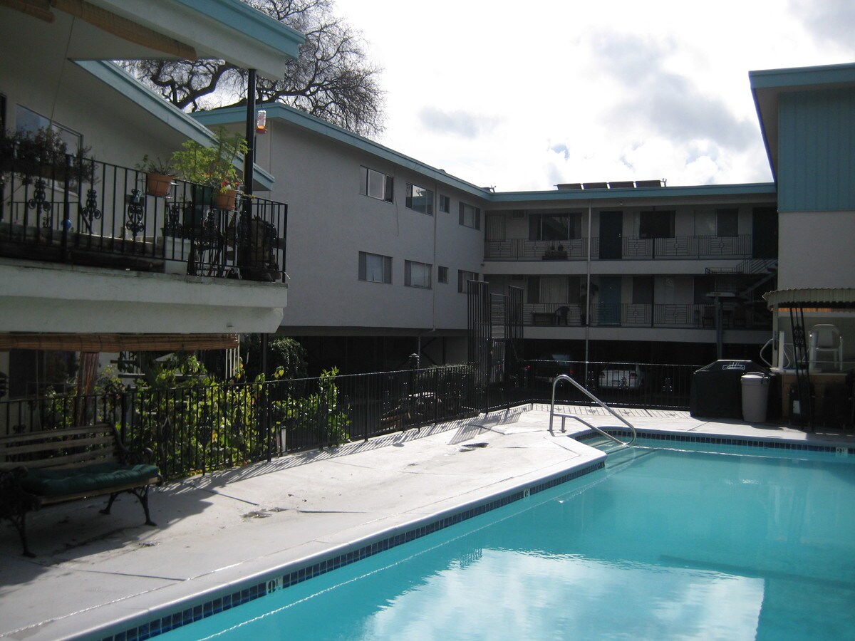 Photo - La Casa Del Rio Apartments
