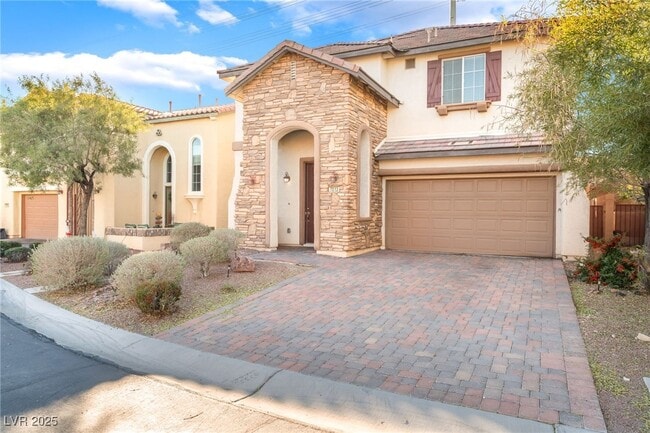 Building Photo - 7013 Whipple Manor St