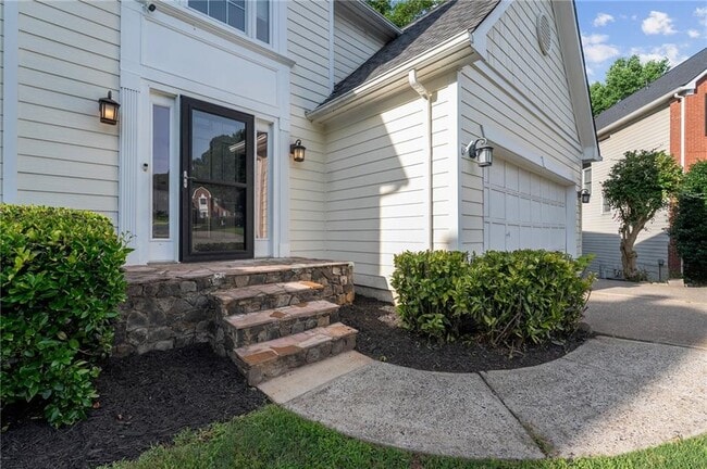 Photo - 620 Brook Landing Ct