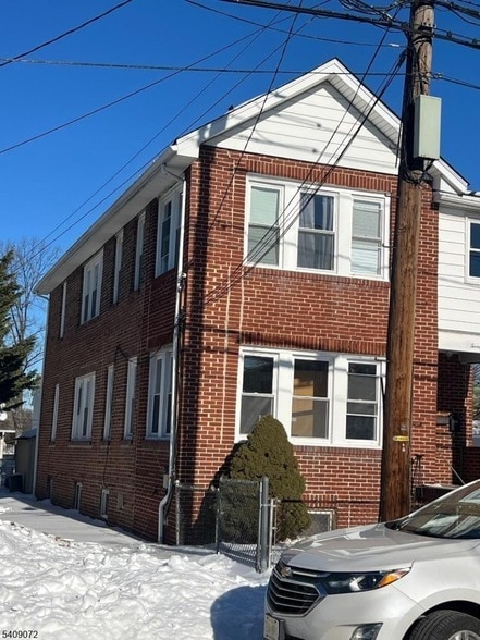 Building Photo - 21 Brookline Ave Unit 2