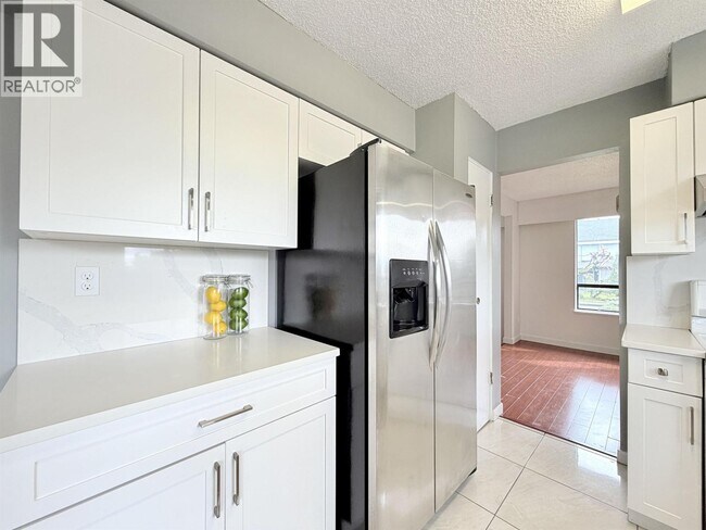 Photo - 10971 Housman St