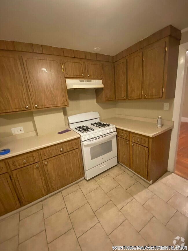 Building Photo - 45 Highland Ave Rental
