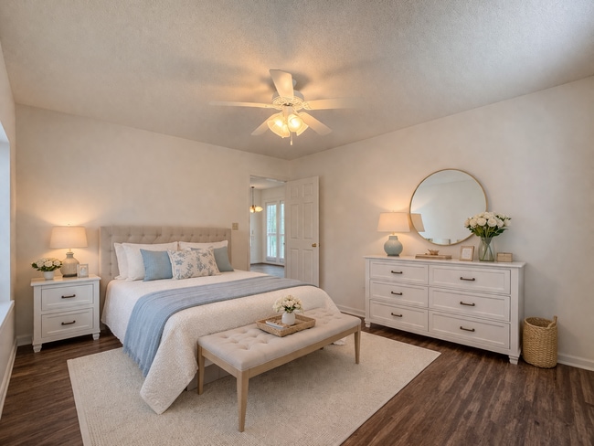 Photo - 7 Clayton Ln