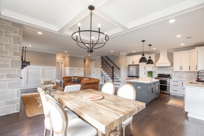 Photo - 1044 S Westyn Loop