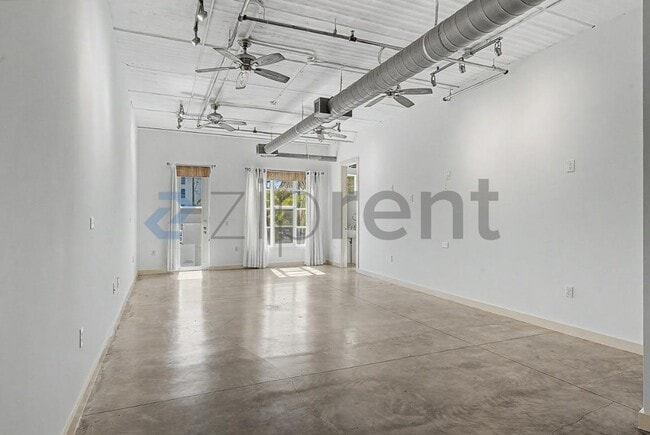 Photo - Unit 203