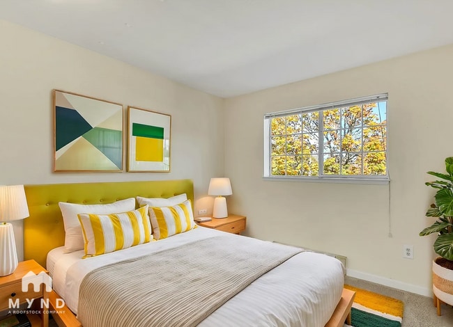 Photo - 17624 1st Ave S