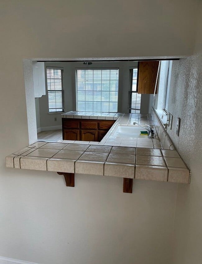 Photo - 4264 Chinquapin Way