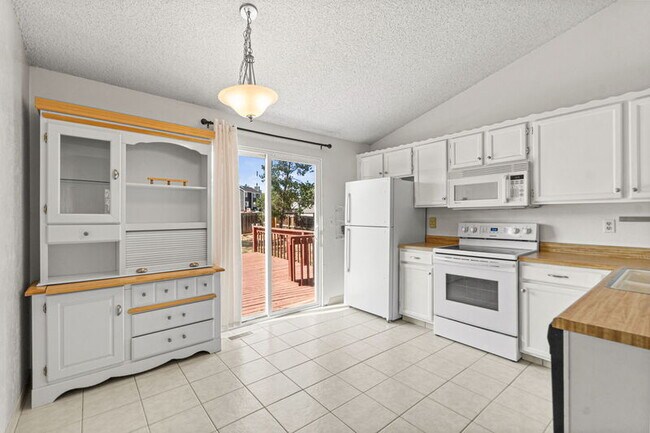 Photo - 19713 E Wagontrail Dr