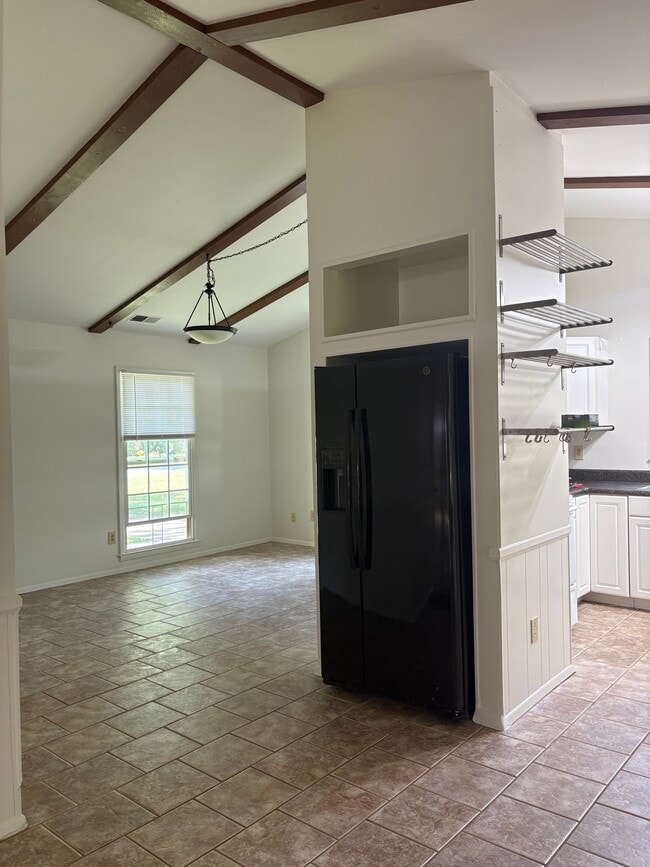 Photo - 124 Appletree Ct