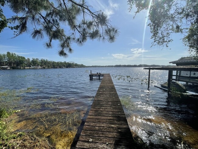 Photo - 18109 Crawley Rd