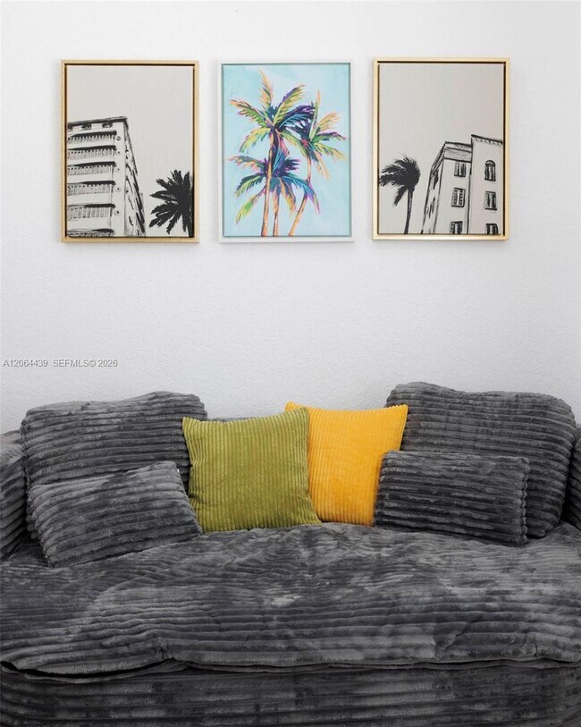 7326 Collins Ave Unit 108