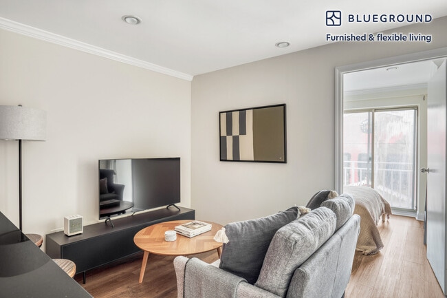 Building Photo - 143 Mulberry St Rental