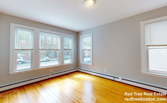 Photo - 9 Beacon St Unit 1