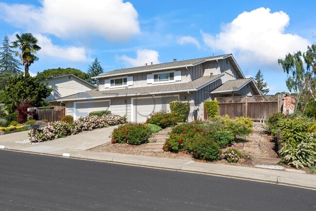 Photo - 2472 Camino de Jugar