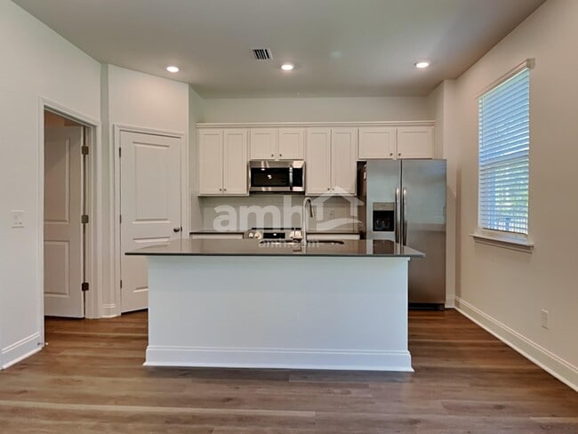 Photo - 169 Anthurium Dr