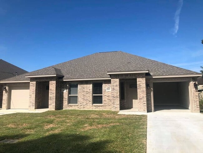 Building Photo - 1812 Ordway St Unit 1812 Ordway St