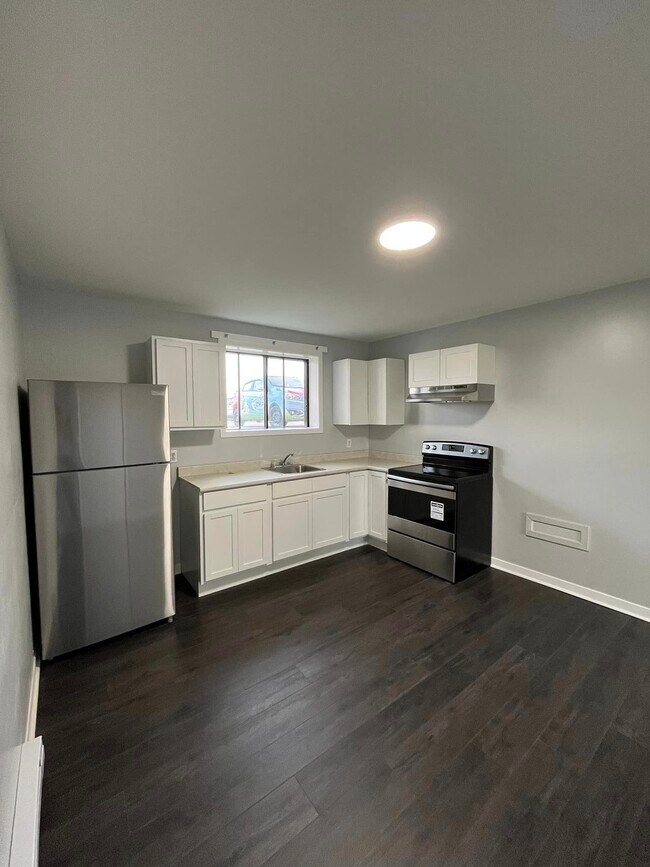 Photo - 450 Raymond Ave Unit 450-1