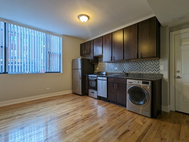 Photo - 2900 N Mildred Ave Unit 900-GDN