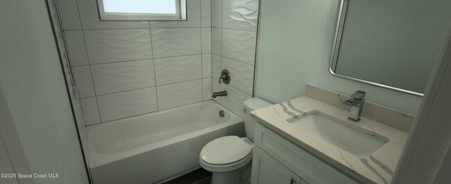 Photo - 216 NE 3rd St