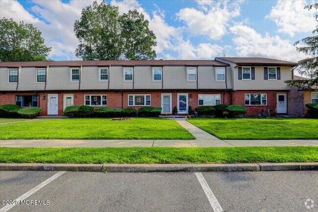 Building Photo - 604 Ezara Ct Rental