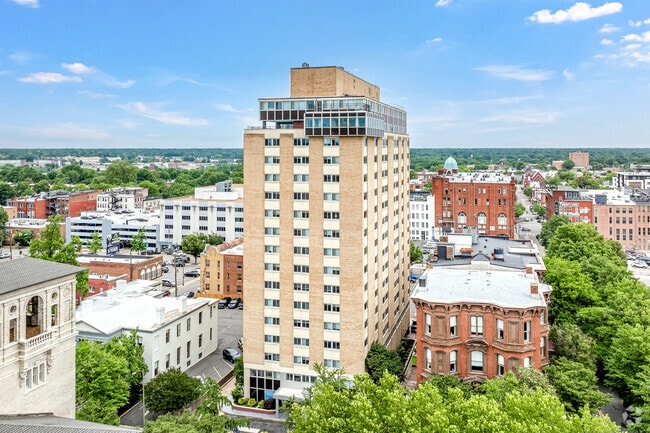 Towers on Franklin