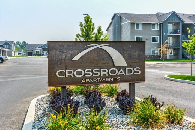 Crossroads Apartments