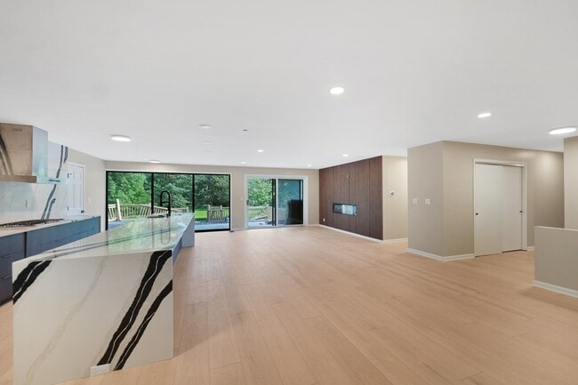 Photo - 11110 Highland Dr