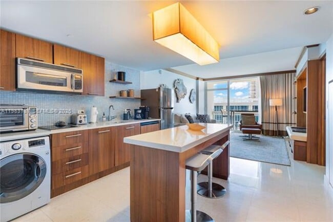 Photo - 6801 Collins Ave Unit 6801 Collins Ave appt 610 Door # 612