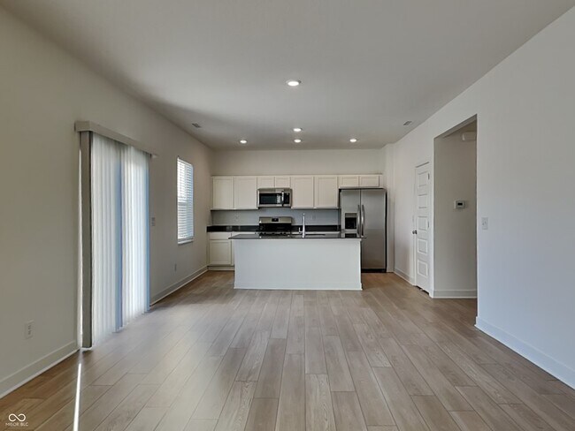 Photo - 11831 Moorfield Ln