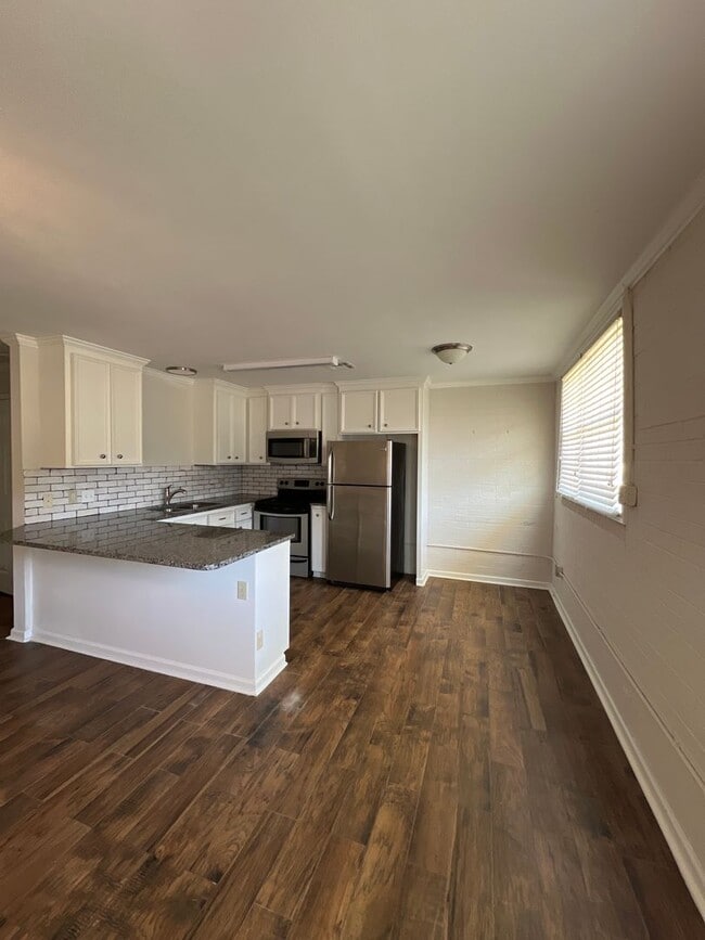 Photo - 305 Woodruff St Unit 305 Woodruff Street- C